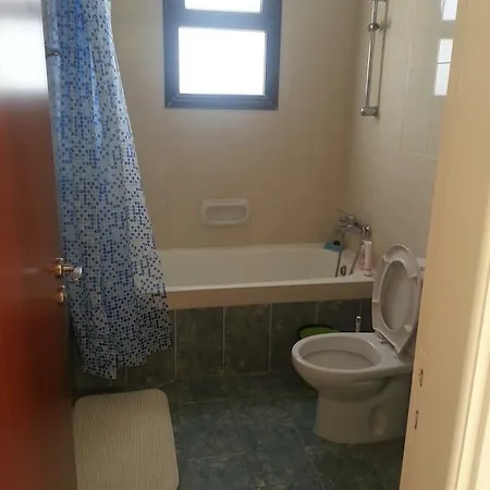 Faros Apartament *